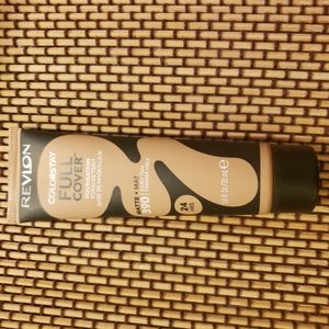 Revlon Colorstay Full Coverage Foundation Matte 390 Early Tan